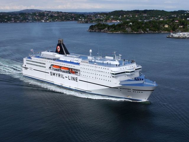 Autorondreis Magisch IJsland hotels 19 dagen met eigen auto / Smyril Line ferry