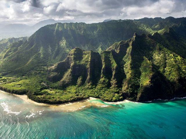 A Hawaiian Island Hopping Adventure