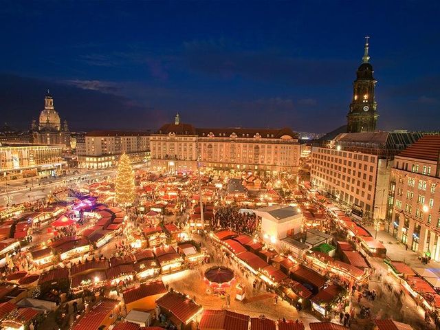Busreis Kerst, kunst en muziek in Dresden (met reisleider)