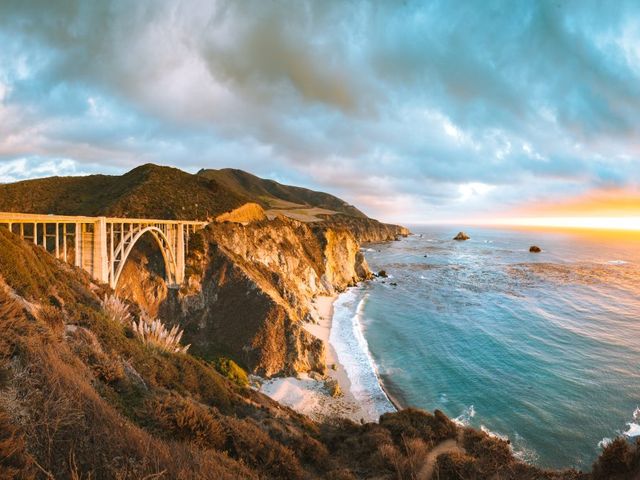 Pacific Coast & Red Rocks