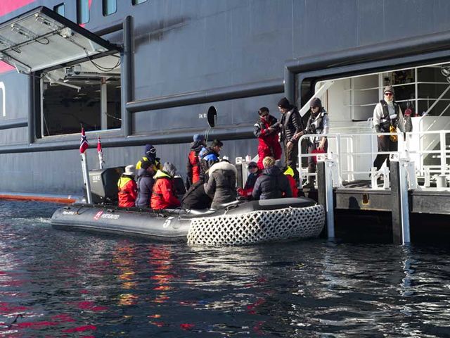 2024 23-Daagse Hurtigruten expeditie; Ontdek Antarctica en Patagonië