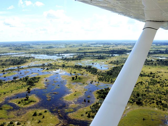 Luxe fly-in safari door Botswana