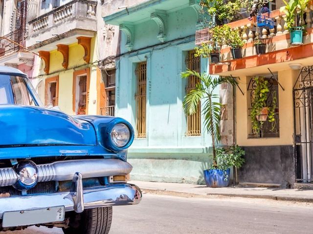 La Isla Bonita