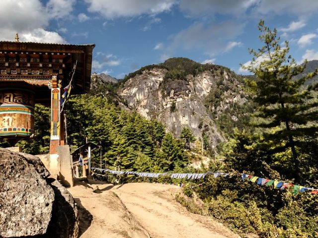 Dwars door Bhutan naar het onontdekte oosten