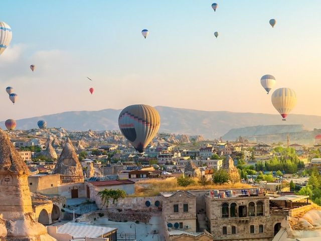 Tussen moskee en rotslandschap: Istanbul & Cappadocië